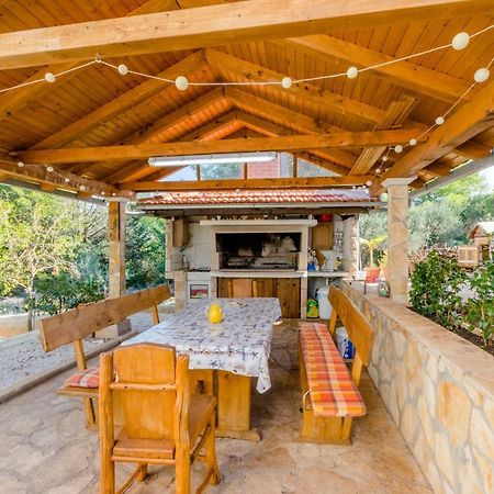 Villa Stella Splitska Ngoại thất bức ảnh