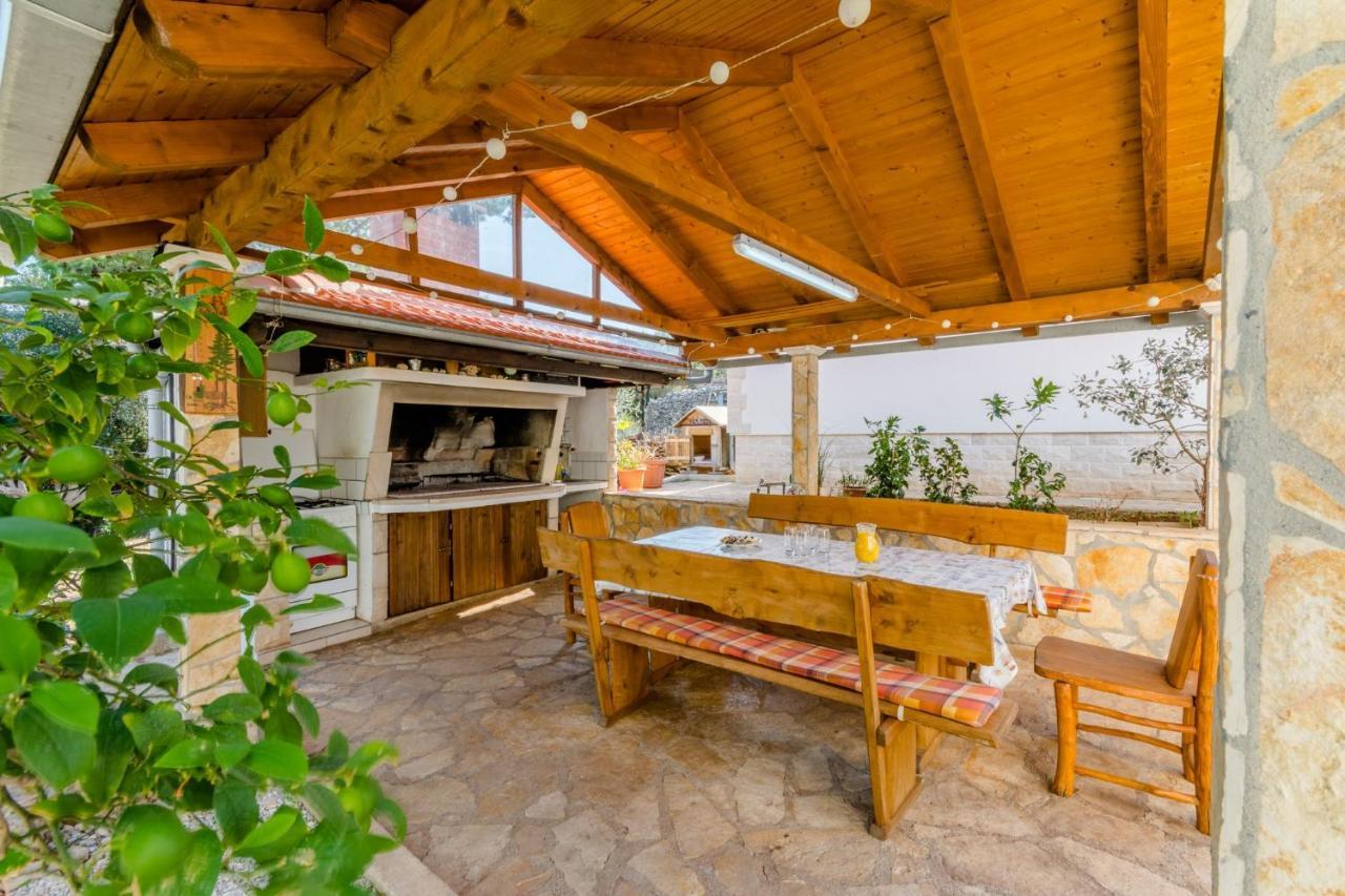 Villa Stella Splitska Ngoại thất bức ảnh